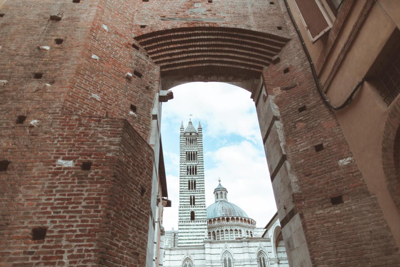 Torre Del Fuggisole Hotel Siena Kültér fotó