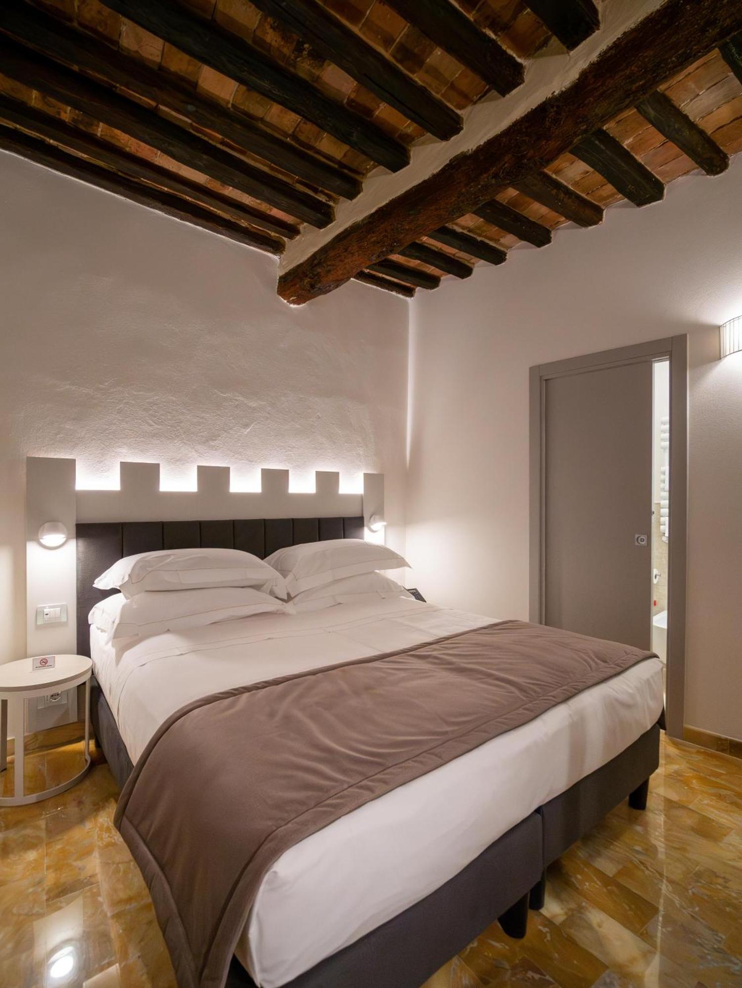 Torre Del Fuggisole Hotel Siena Kültér fotó