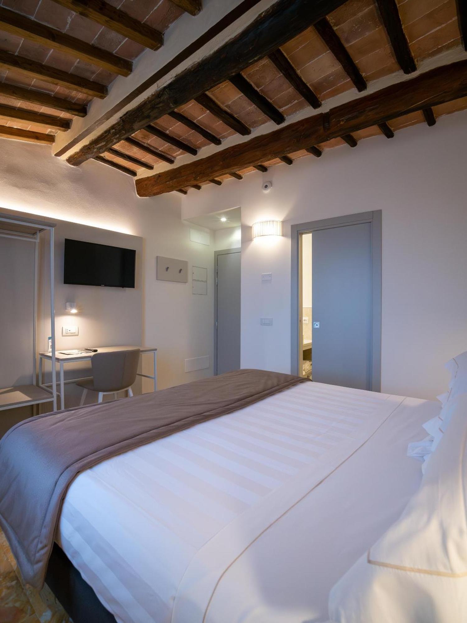 Torre Del Fuggisole Hotel Siena Kültér fotó